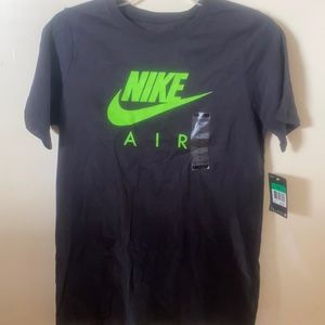 Boys nike XL t-shirt